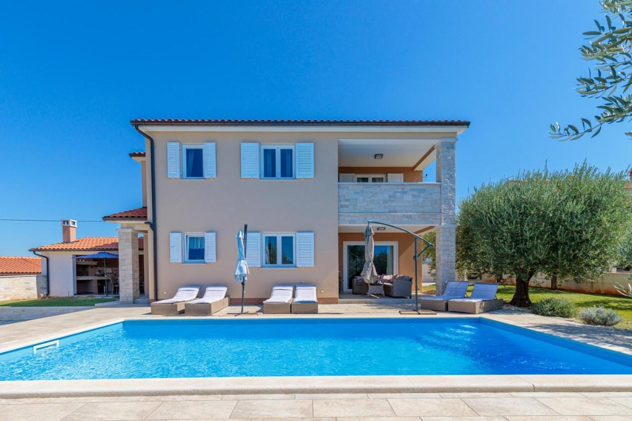 Villa Terlevic Selina Buitenkant foto