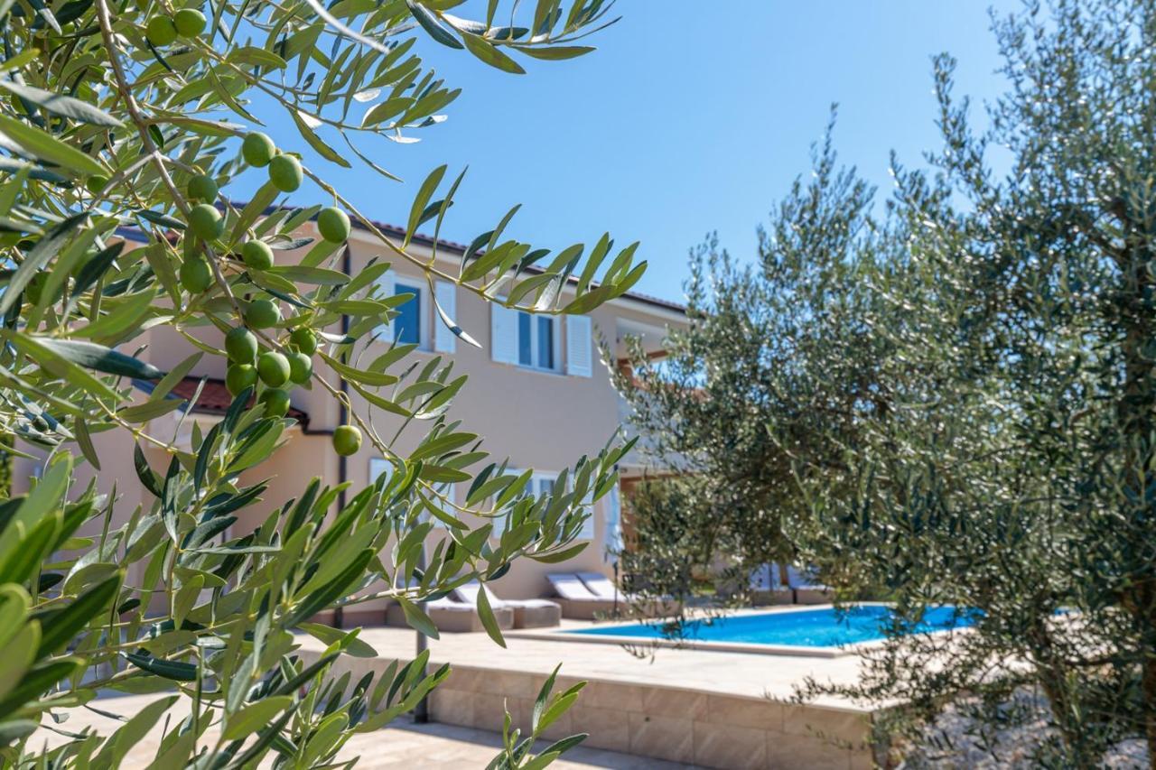 Villa Terlevic Selina Buitenkant foto