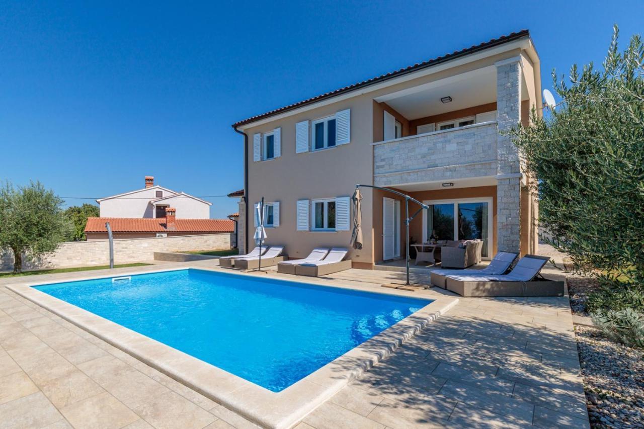 Villa Terlevic Selina Buitenkant foto